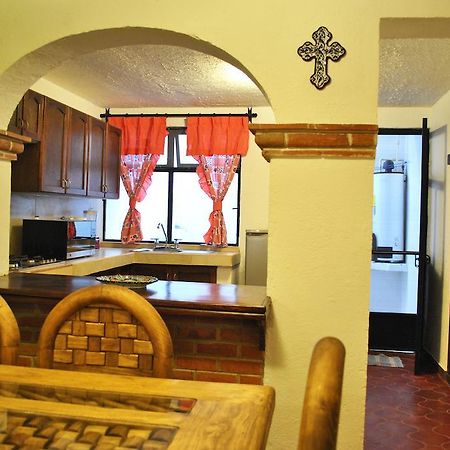 Casa Geranios Tequisquiapanヴィラ 部屋 写真